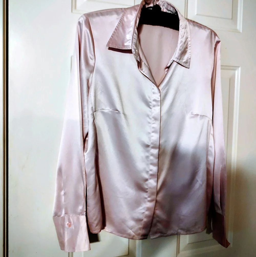 🌷🩷🌷 Gorgeous Baby Petal Powder Pink Silky Soft Satin Blouse Top - 16 - Picture 5 of 16